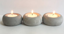 Load image into Gallery viewer, Set of 3 Round Concrete Tea Light Holder