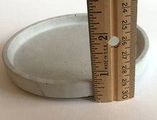 Load image into Gallery viewer, Concrete Round Tray 4.5 inches