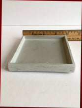 Load image into Gallery viewer, Square Concrete Tray 4 inch