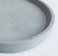 Load image into Gallery viewer, Concrete Round Tray 4.5 inches
