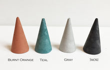 Load image into Gallery viewer, Concrete Ring Cones