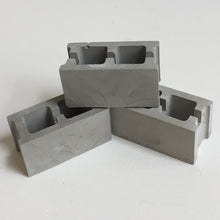 Load image into Gallery viewer, Cinder Block Concrete Business Card Holder