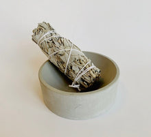 Load image into Gallery viewer, Concrete Smudge Bowl
