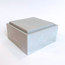 Load image into Gallery viewer, Concrete Box with Concrete or Cherry Wood Lid