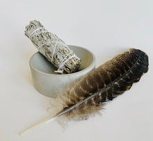 Load image into Gallery viewer, Concrete Smudge Bowl