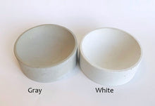 Load image into Gallery viewer, Round Concrete Tray Dresser Set