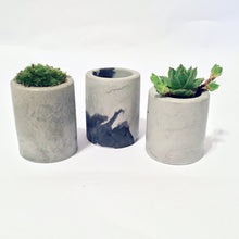 Load image into Gallery viewer, Concrete Planter Set of 3
